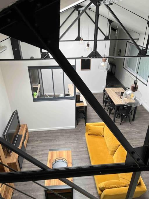 维耶尔宗Loft Relais Coeur De France别墅 外观 照片