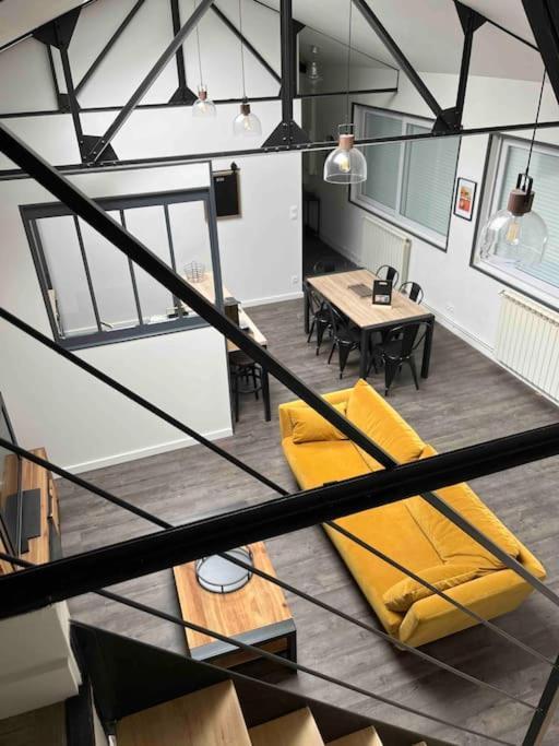 维耶尔宗Loft Relais Coeur De France别墅 外观 照片